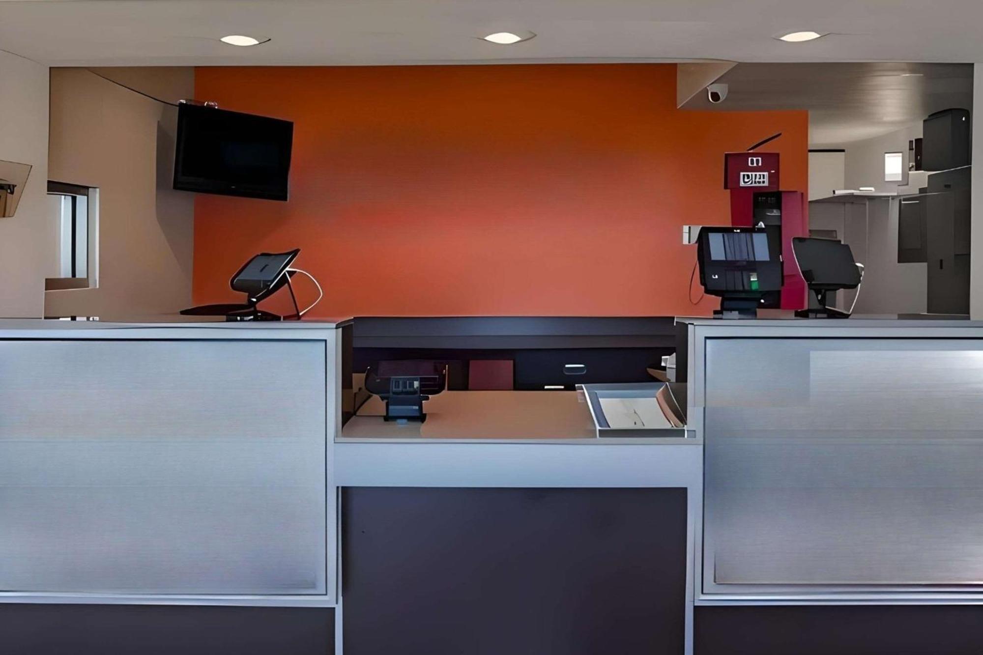 Park Inn By Radisson, Cheyenne Bagian luar foto