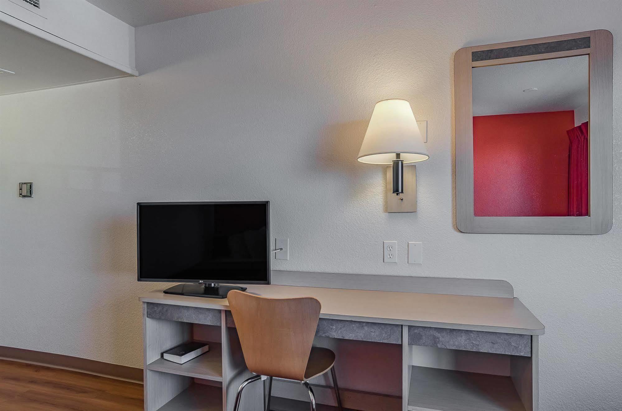 Park Inn By Radisson, Cheyenne Bagian luar foto